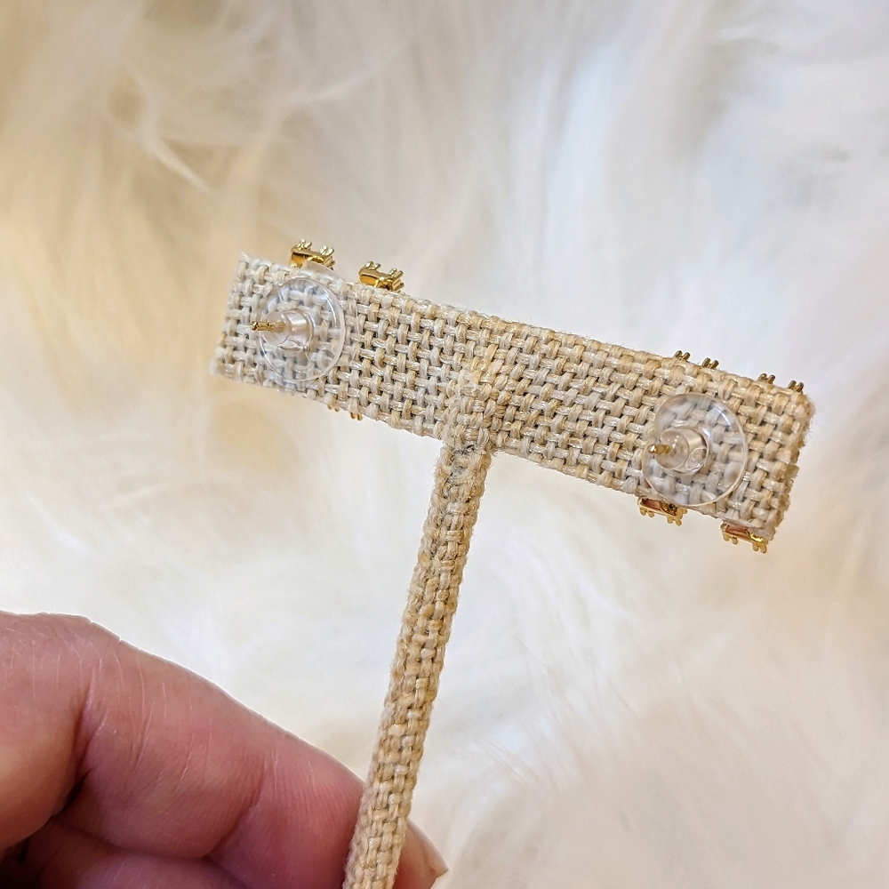 NWOT Gold & Diamonds "H" Fashion Earrings - Picture 5 of 7